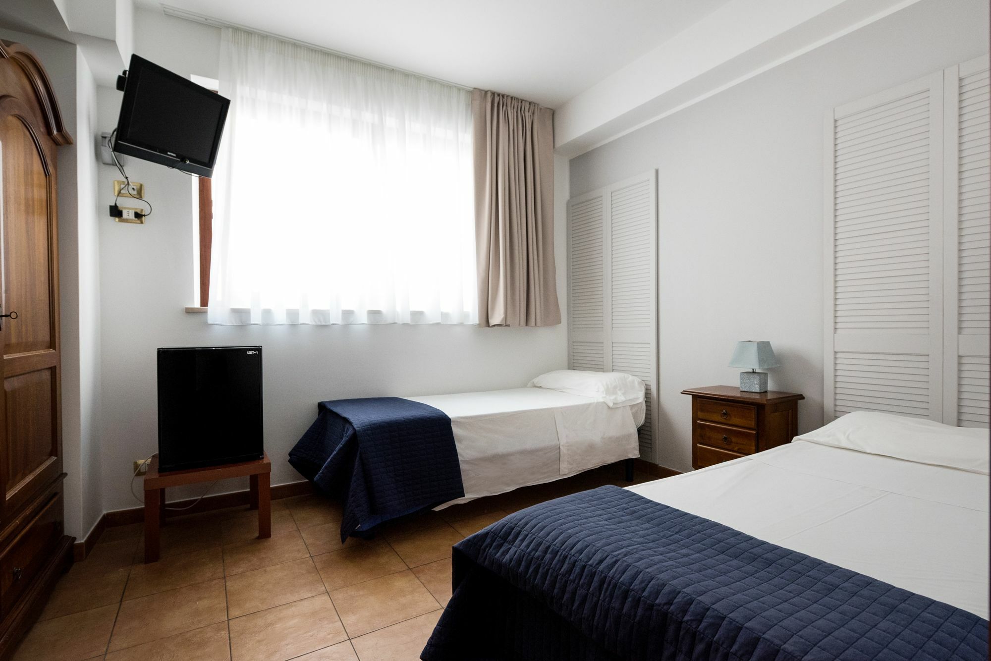 Cabrera House Bed & Breakfast Поцало Екстериор снимка