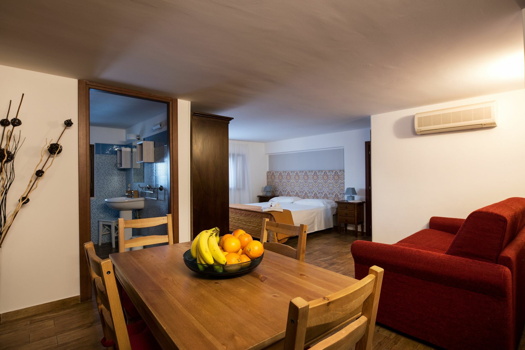 Cabrera House Bed & Breakfast Поцало Екстериор снимка